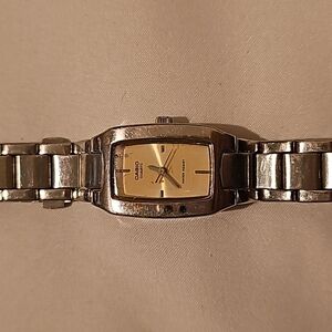 Casio Model #LTP-1165 Serial# 1330. Needs battery.